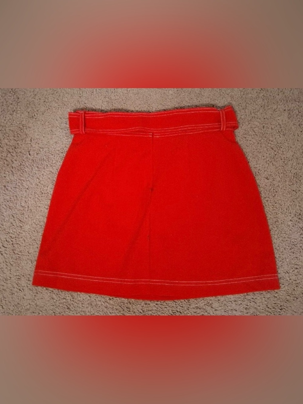 Red Belted Mini - Picture 4 of 5